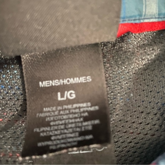 The North Face-Mens Short Sleeve Button Down Shirt-Large-Blue Plaid-Hiking Camp - Picture 8 of 8